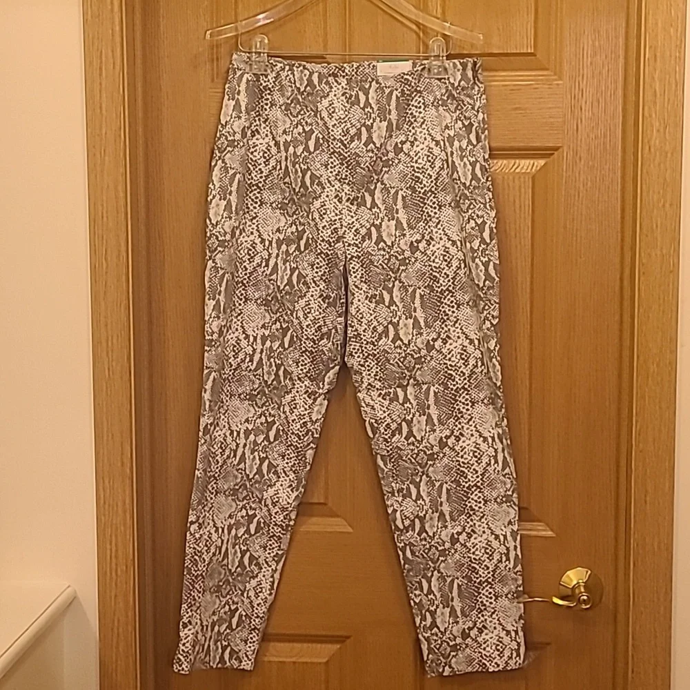 Pants - Picture 4 of 4
